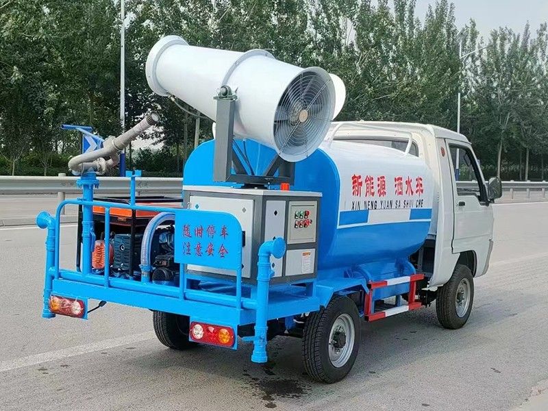 三輪霧炮車(chē)